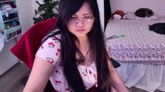 Webcam Asian chick anal masturbation tease