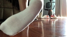Linsey Dawn solo foot fetish