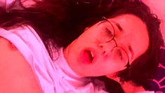 amateur blowjob cumshot finish in her mouth