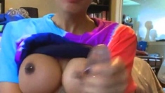 Omege japanese girl with big boobs on cams