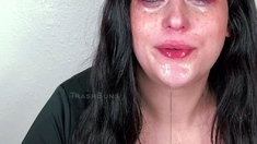 Amateur hottie solo masturbation