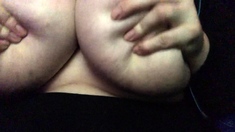 Amateur Big Boobs jerks Big Dick