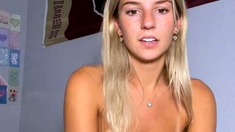 Amateur Webcam Cute Teen Plays Solo with Big Dildo