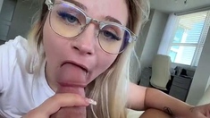 Rylee Blake Lazy Day With Tiny Blonde Girlfriend