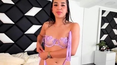 Brunette Solo Webcam Masturbation