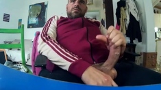 Big-Cock Bear Masturbating on Webcam