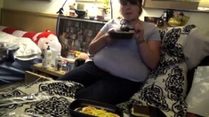 Brunette Solo Webcam Masturbation