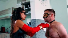 BDSM COUPLE - FULL MOVIE - Goddess Aisha And Slave P -
