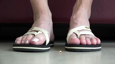 Giantess Shrinking Feet - Teacher – Sfx Epic Femdom