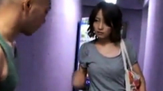 Another Downblouse Vid Of A Super Hot Asian Babe