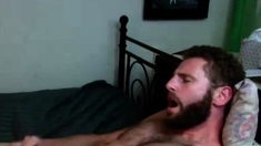 Str8 Italian guy in bed